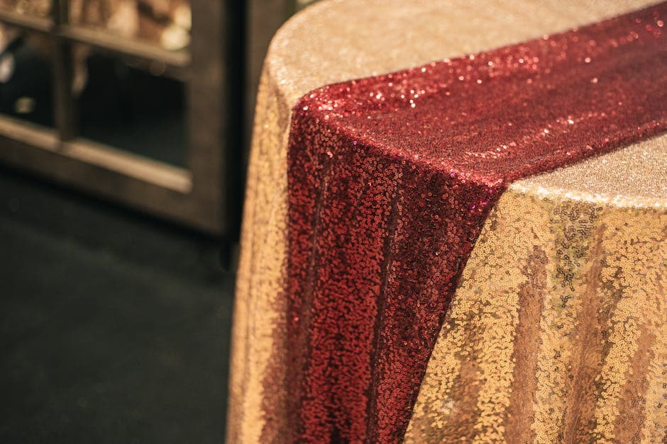 Afrofuturist Deco visual inspiration with carved wood (12)