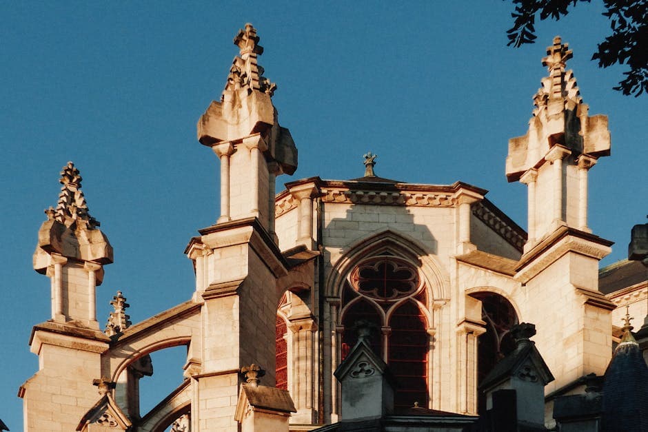 Baroque Revival Maximalism aesthetic idea with velvet (5)