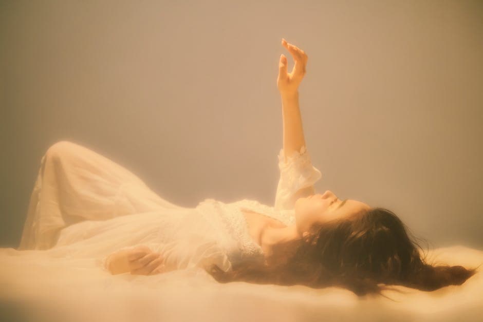Cloudcore Dreamscape Design moodboard image showing chiffon