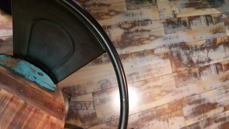 Lunar Eclectic Design aesthetic example featuring raw wood (7)
