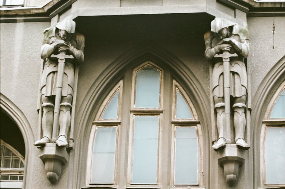 Memphis Revival moodboard image showing rough concrete (6)