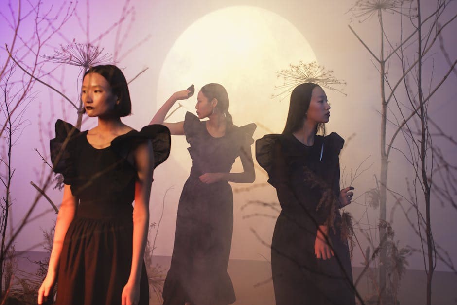 Neo-Deco Witch outfit idea with velvet